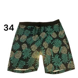 OLD NAVY CALIFORNIA Swim Trunks Shorts Bathing Suit Size 34 Pineapples